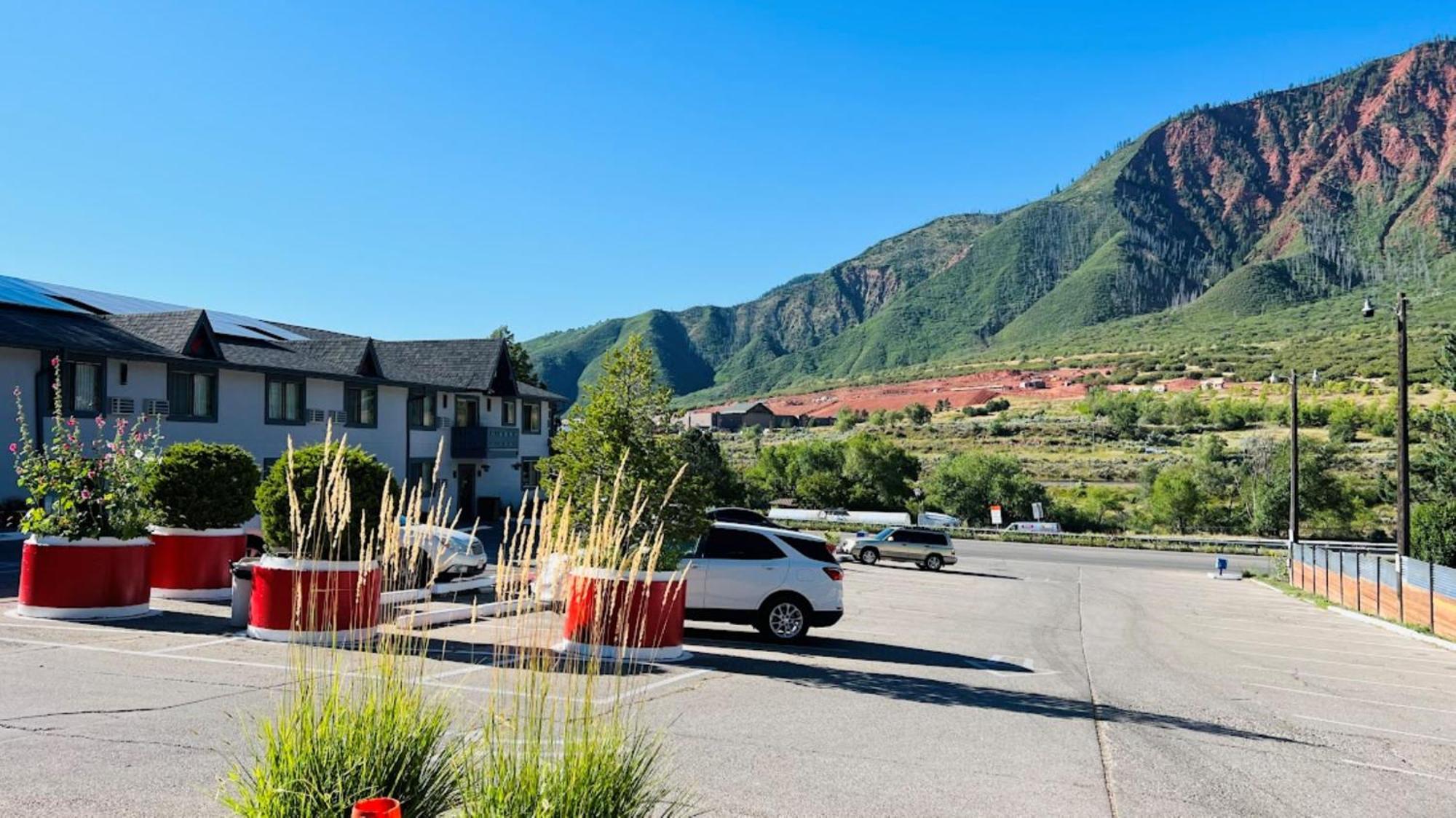 Adventure Inn - Glenwood Springs Exterior foto
